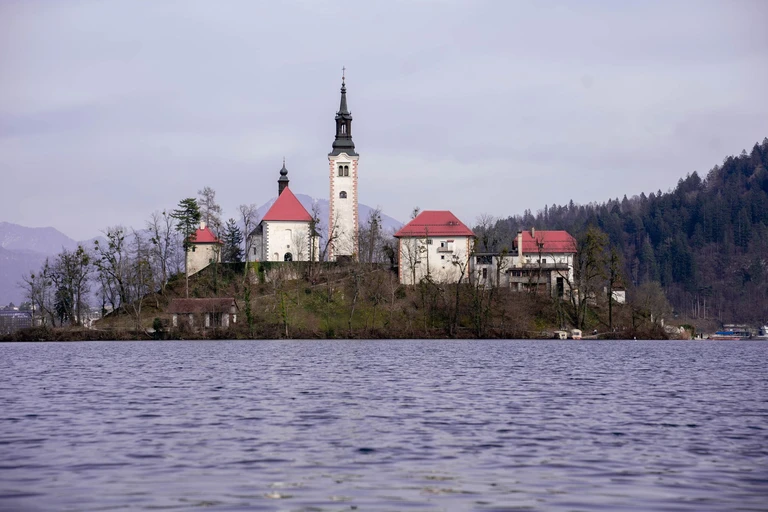 Ring the wishing bell on the island in Lake Bled