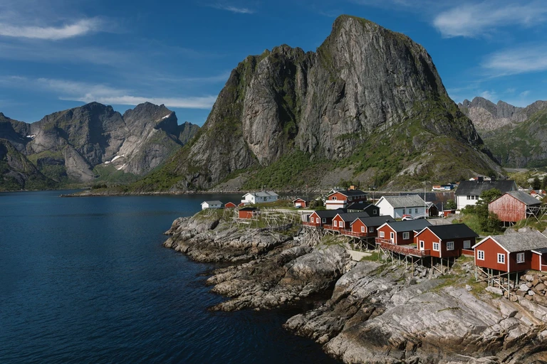 Sleep in a fisherman's cabin on stilts over the sea